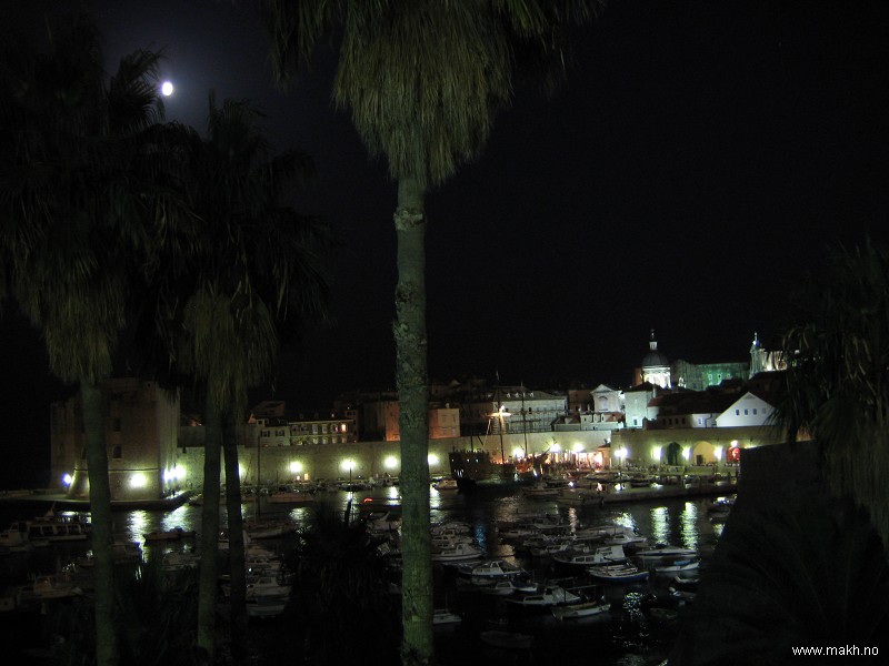 Dubrovnick by night